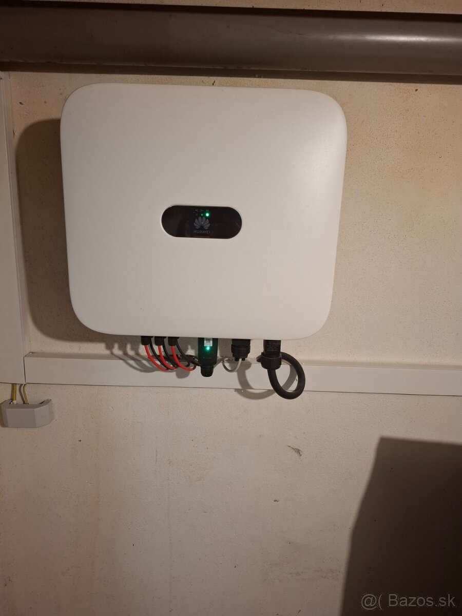 menič Huawei SUN2000-15KTL-M2 HC + SmartMeter + WiFi Dongle - 6