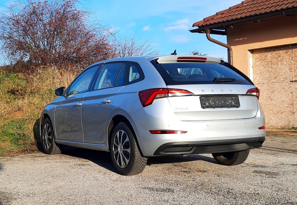 Predám Škoda Scala 1.6 TDI Ambition - 6
