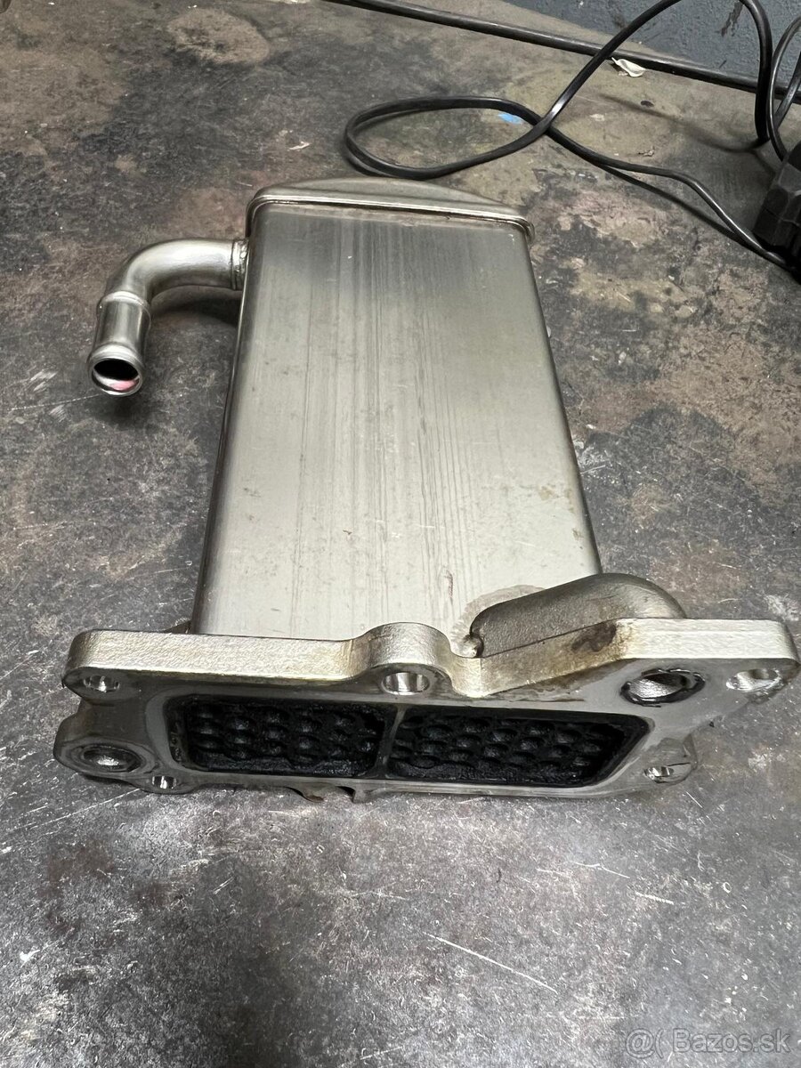 Predám chladič EGR 2,0TDI VW t5 t6 - 6