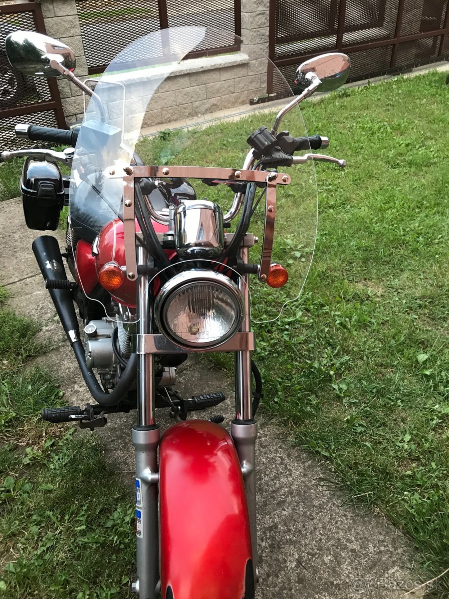 Suzuki Marauder GZ125 - 6