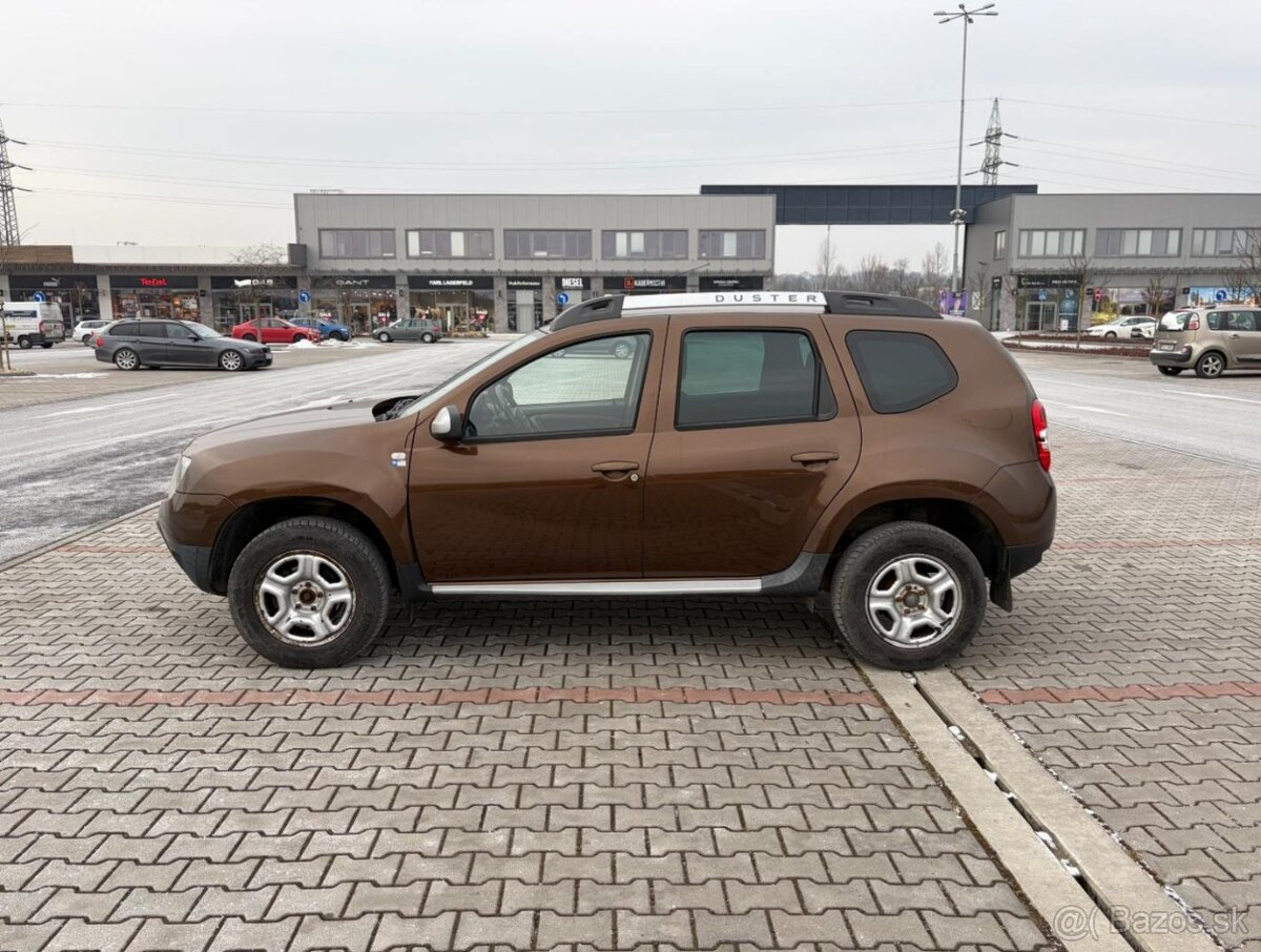 Dacia Duster 1.2 TCe 92kw ČR 1.maj. TZ - 6