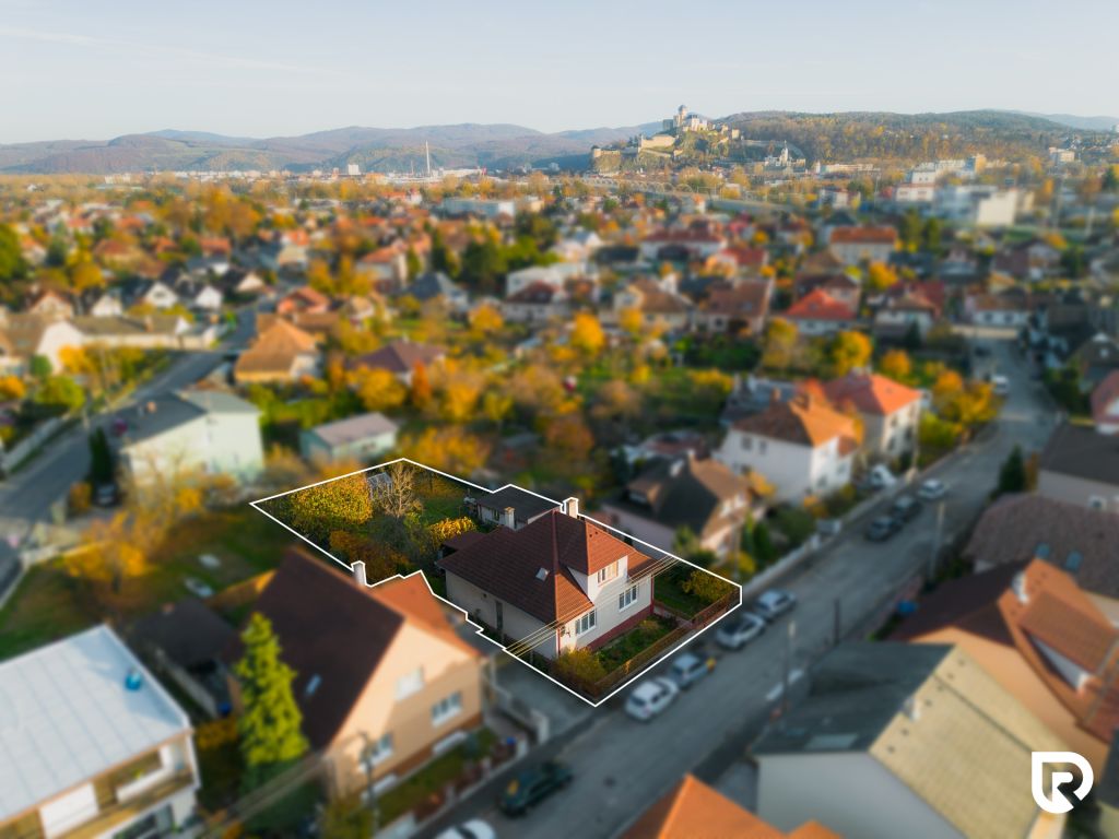 RADO | 5i RD s pozemkom 794 m² | ul. Jánošíkova, Trenčín – pohled 6
