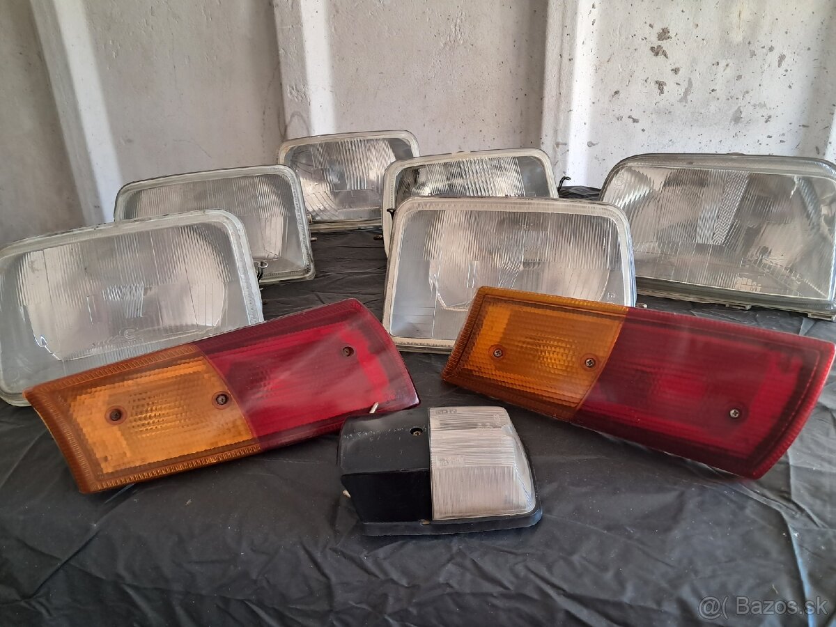 Predám svetlá na Renault 5 - 6