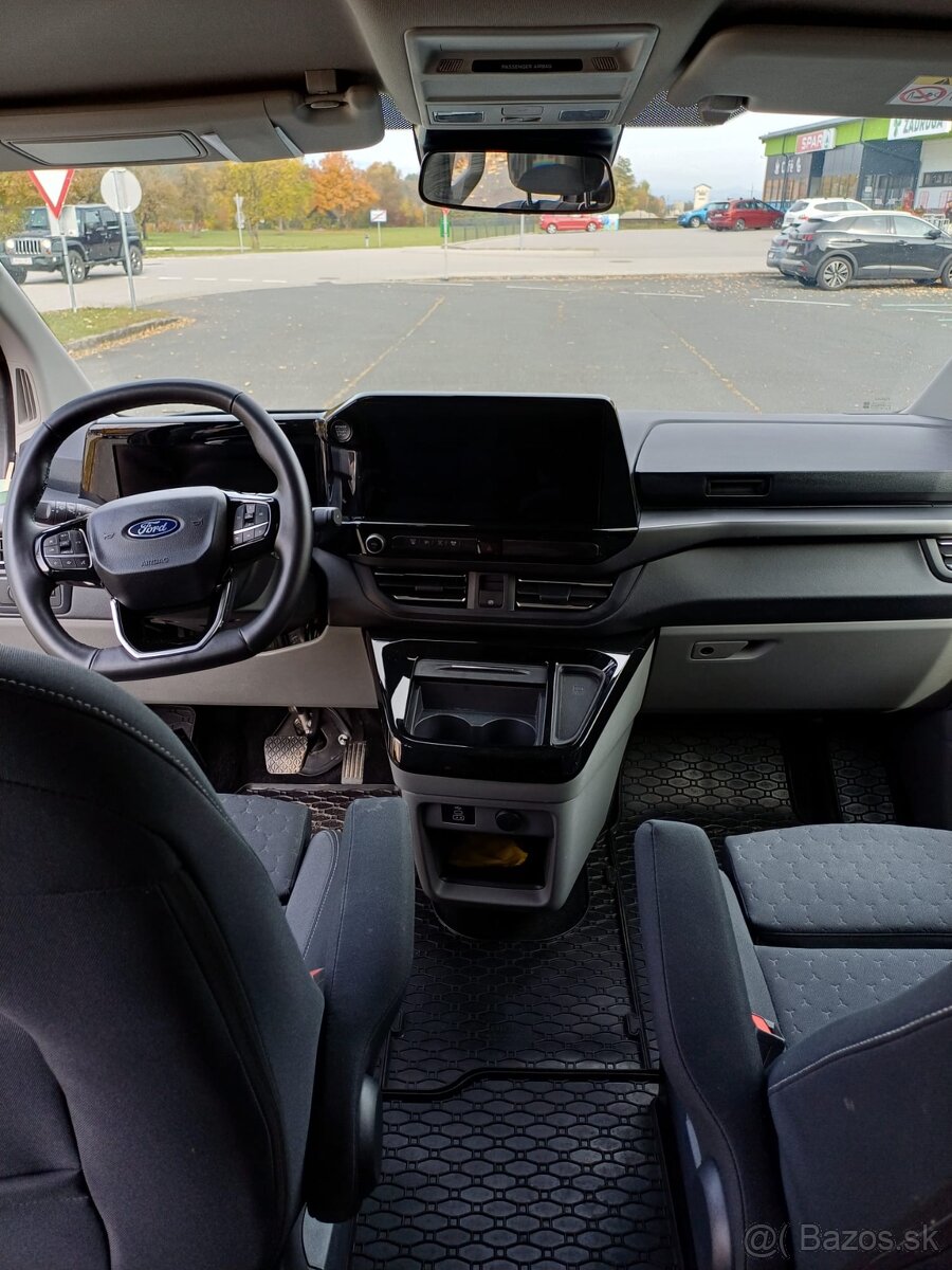 Ford Tourneo Custom Combi 125kw Automat TITANUM - 6