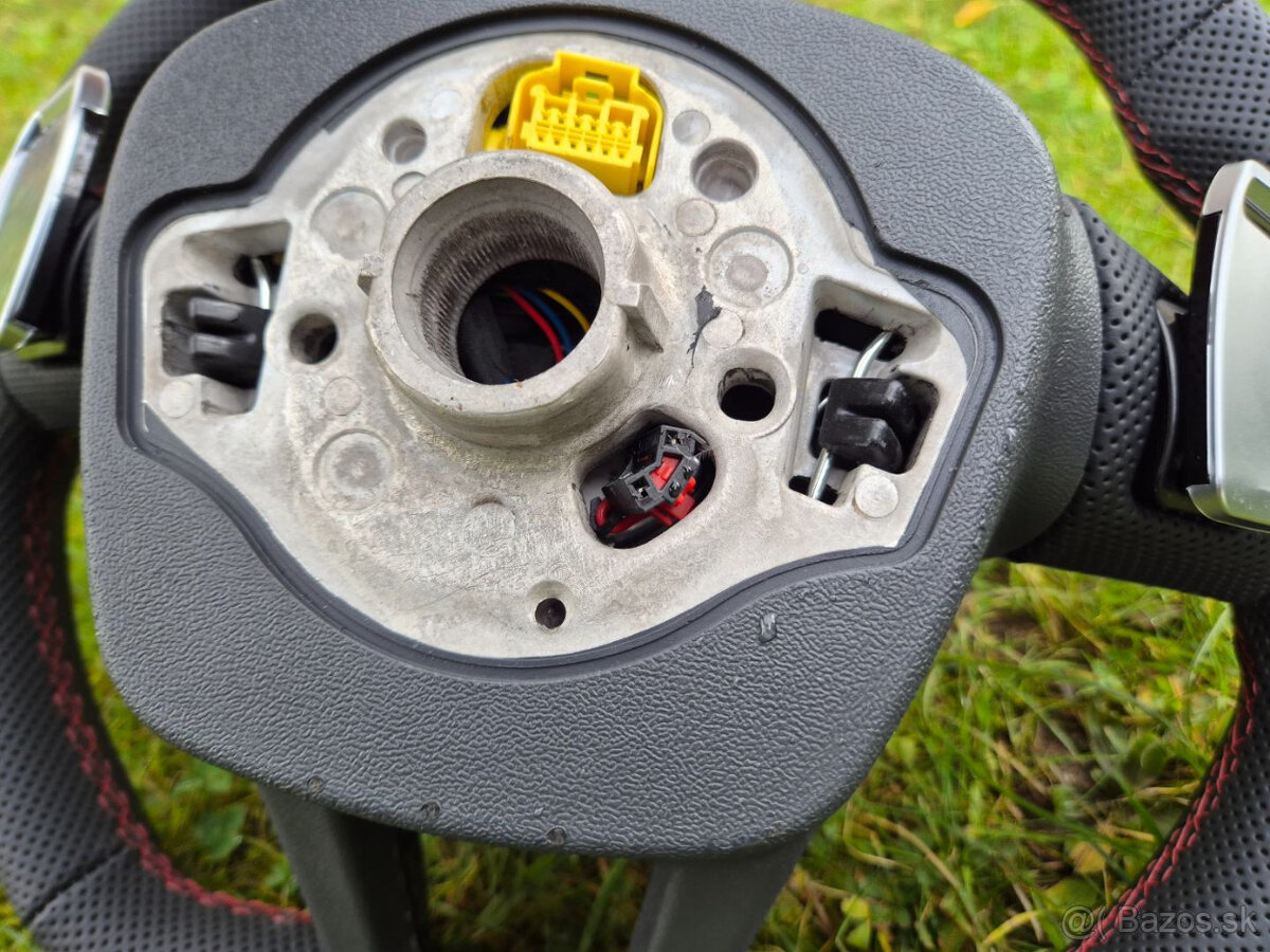 AUDI A6 A7 4K A8 D5 E-TRON SPORTOVY VOLANT - vyhrievany - 6