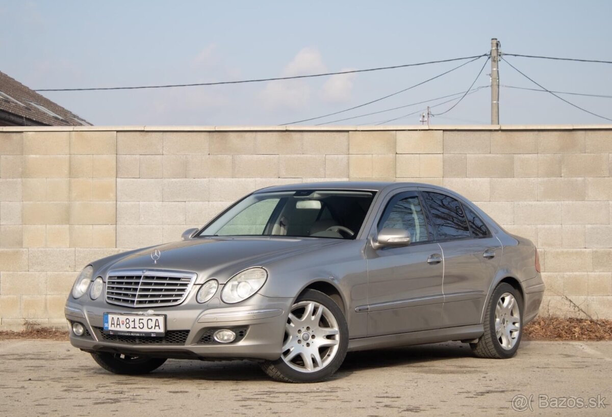 Mercedes-Benz E trieda Sedan 280 Elegance A/T 4-matic - 6