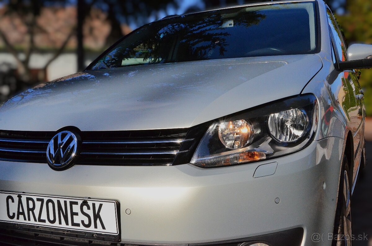 Volkswagen Touran 1.6 TDI Panorama - 6