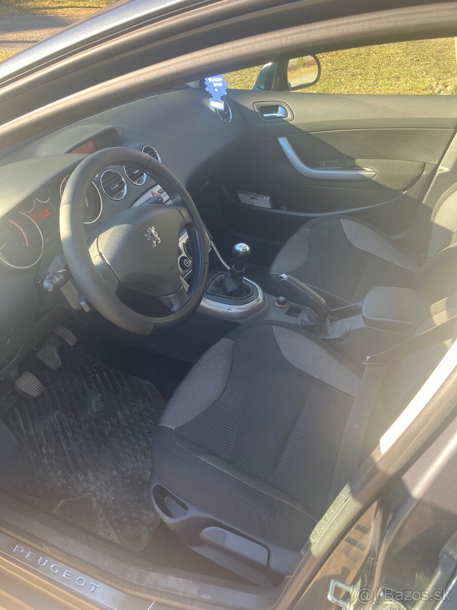 Peugeot 308 - 6
