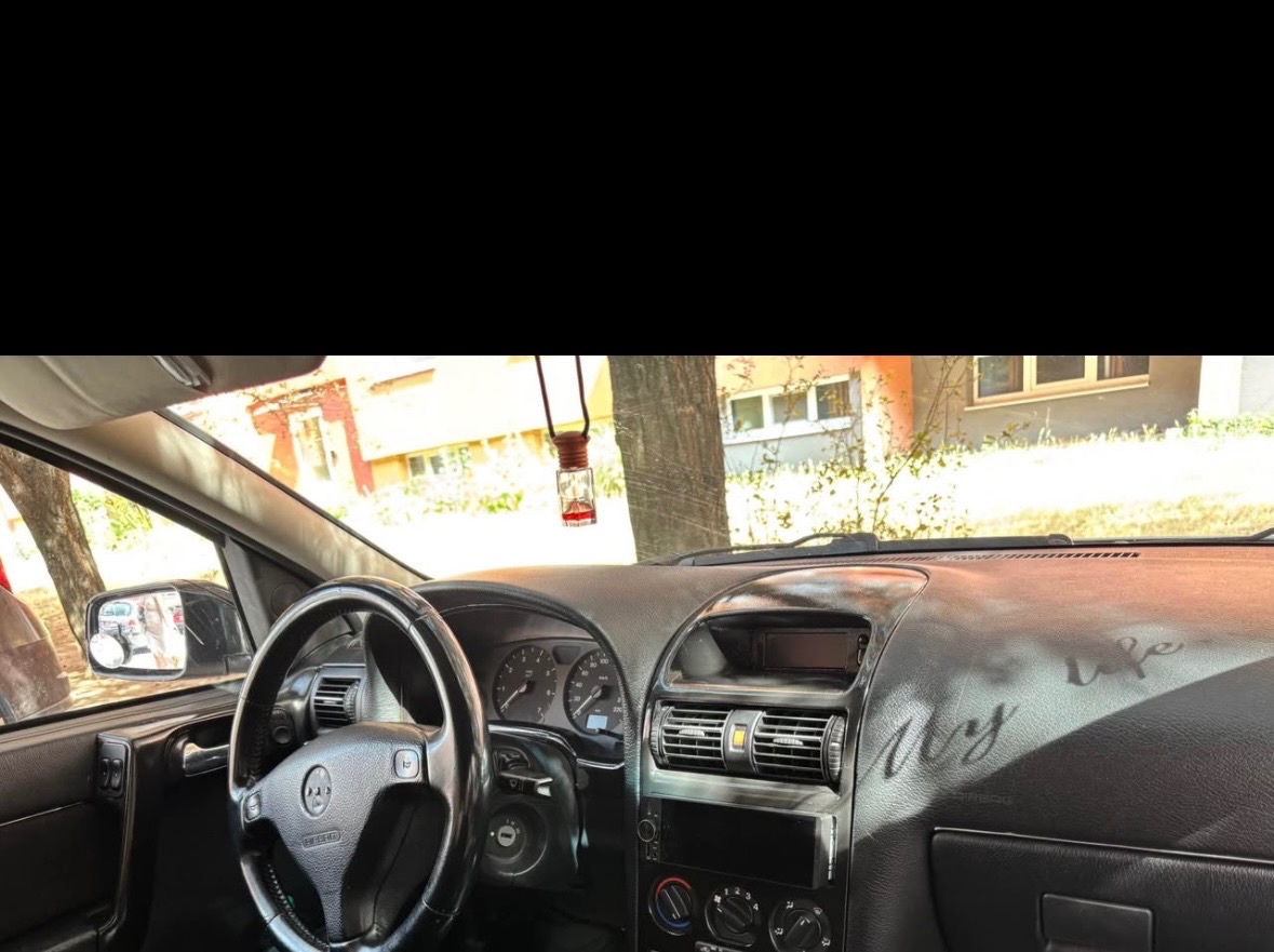 Predám Opel Astra - 6