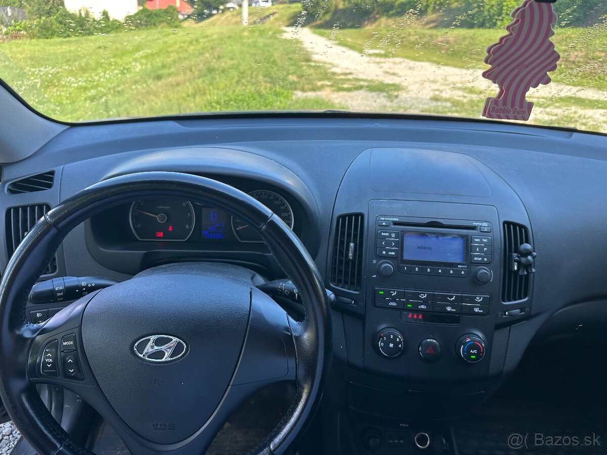 Hyundai i30 1.4 benzin - 6