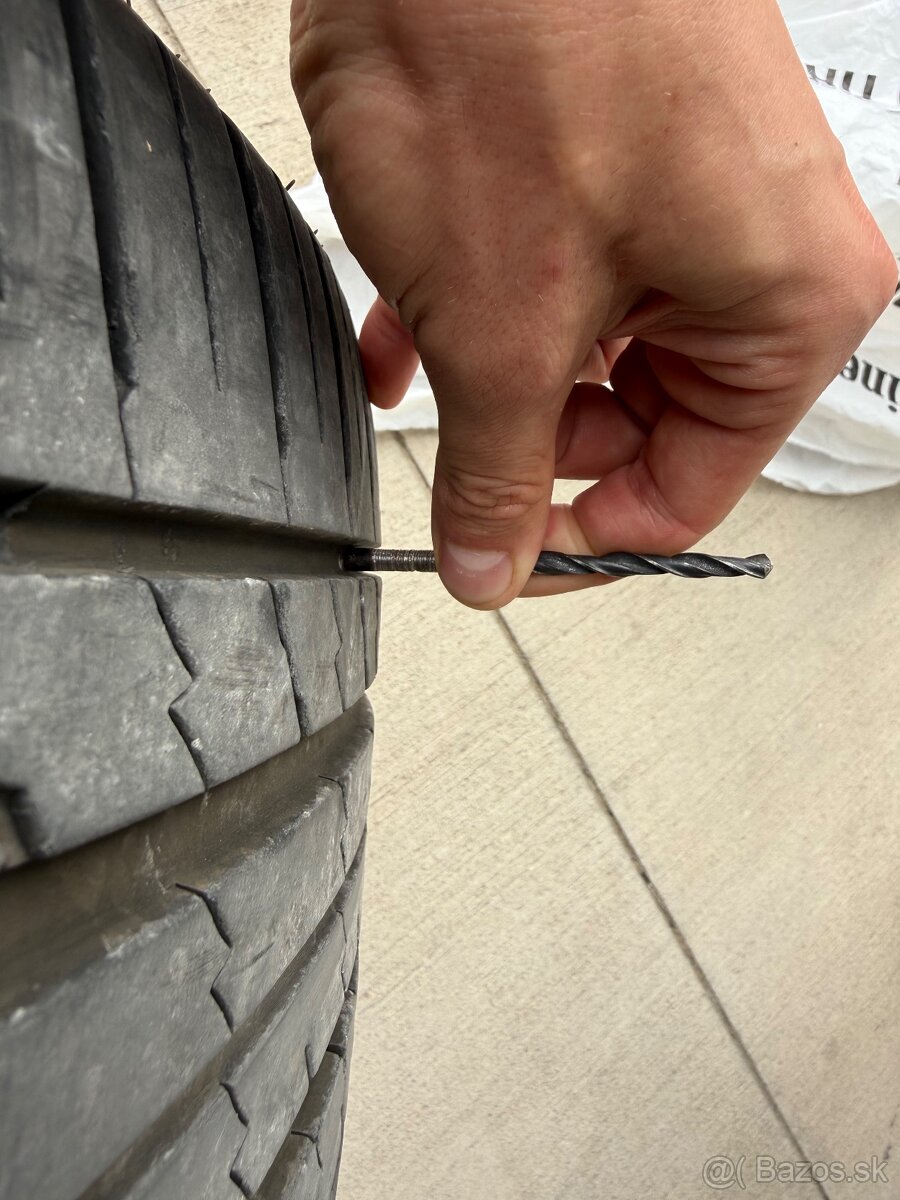 275/35 R21 tracmax - 6