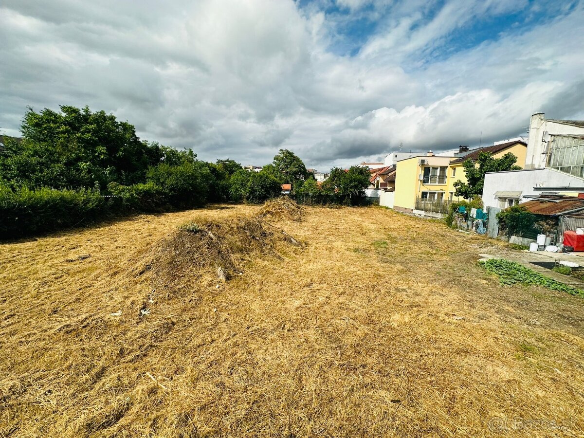 Stavebný pozemok 2000m2 - Centrum Piešťany - 6