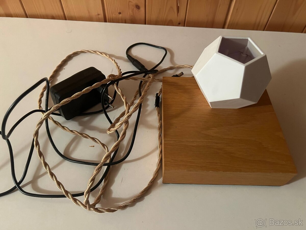 Magneticky levitujúci kvetináč LYFE - 6