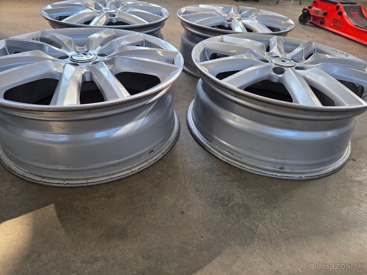 Hliníkové disky CMS R17 5x100 - 6