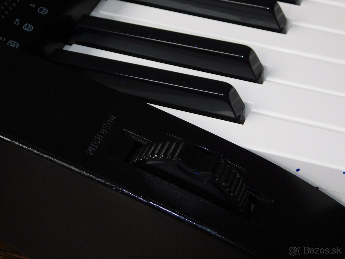 Casio CTK-3000 – klávesy so stojanom a adaptérom - 6