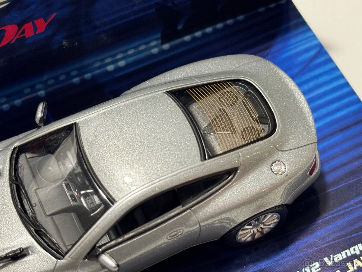 Aston Martin V12 Vanquish 1:43 – Minichamps (James Bond) - 6