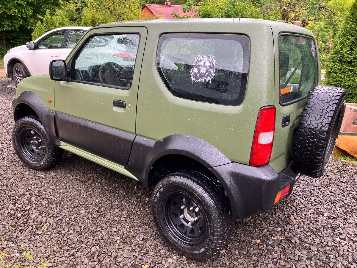Predám miláčika Suzuki Jimny - 6