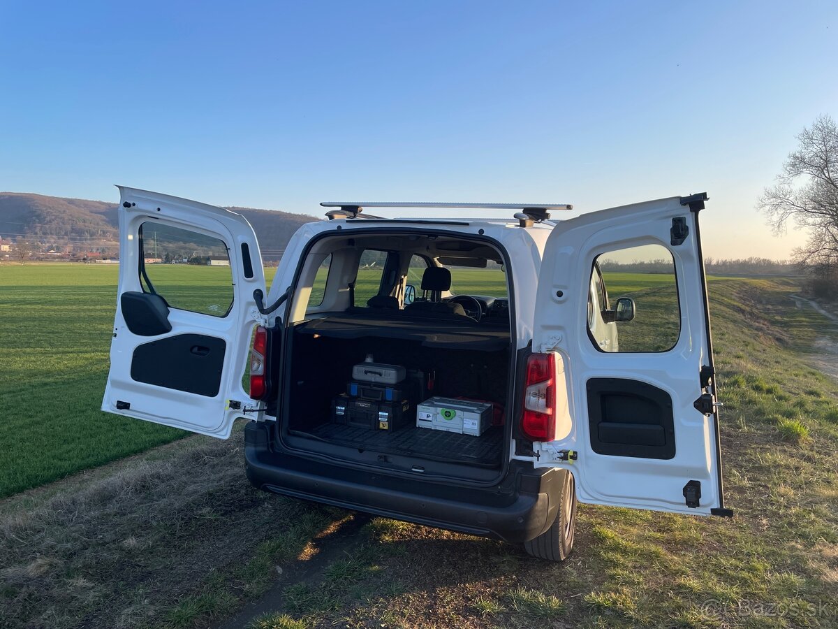 Citroën Berlingo 1,2 benzín 81 kW - 6