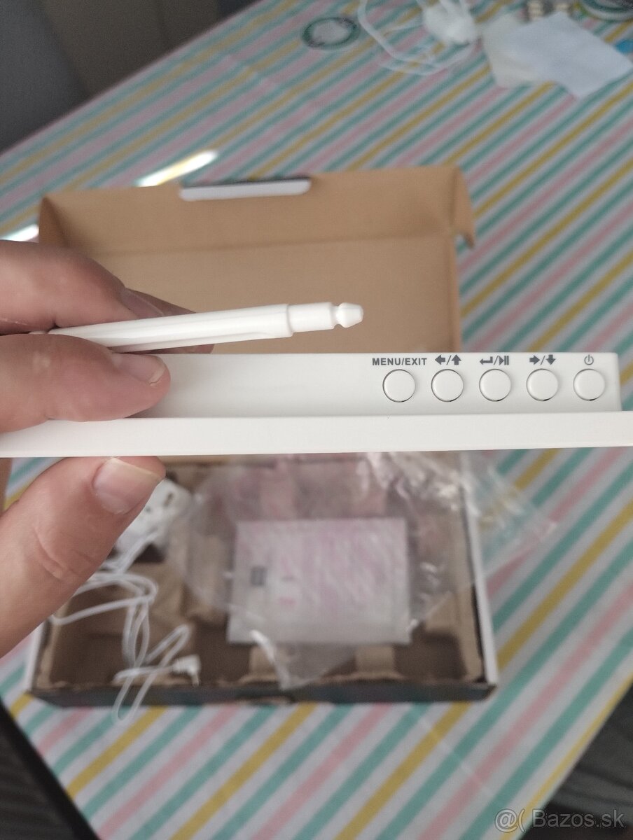 Predám digitalny fotorámik zn.Bush - 6