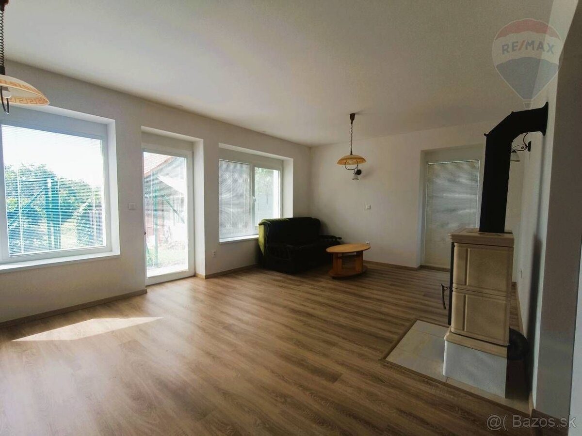 PRENÁJOM: Priestranný 3-izbový bungalov s parkovaním vo dvor - 6