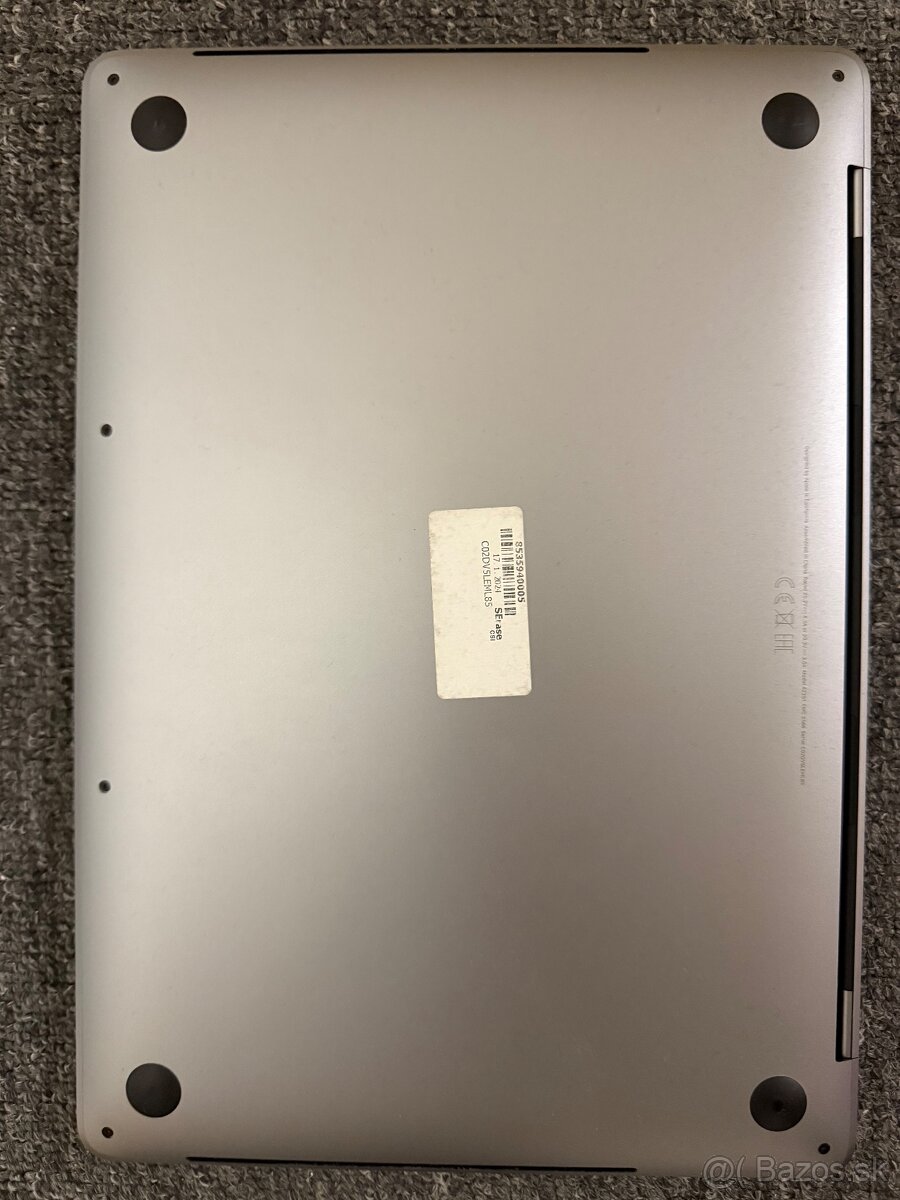 MacBook Pro 13" i7 (2020 s Touchbar) - 6