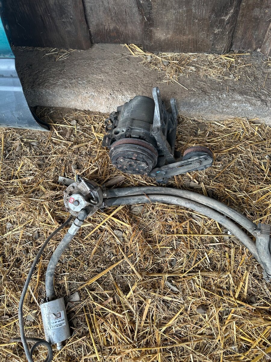 Subaru Forester 1998 náhradné diely - 6