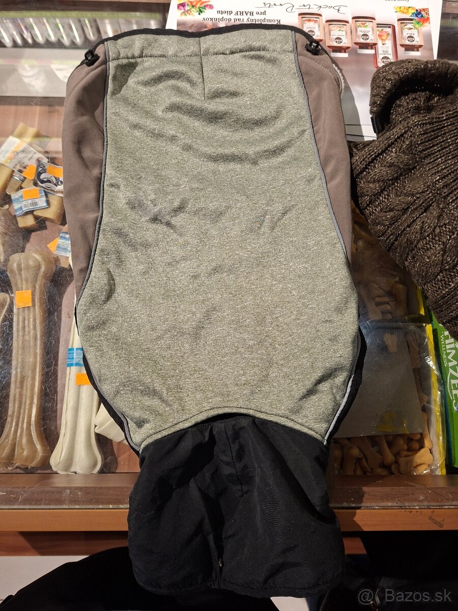 Oblečenie pre psa, fľaše, náhubok - 6