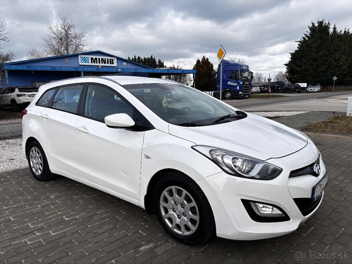 Hyundai i30 1.6CDRI 81kw - 6