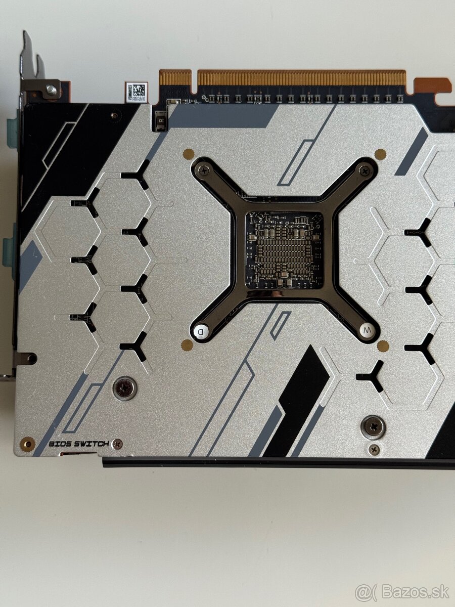 Sapphire Radeon RX 5700XT Nitro - 8GB - 6
