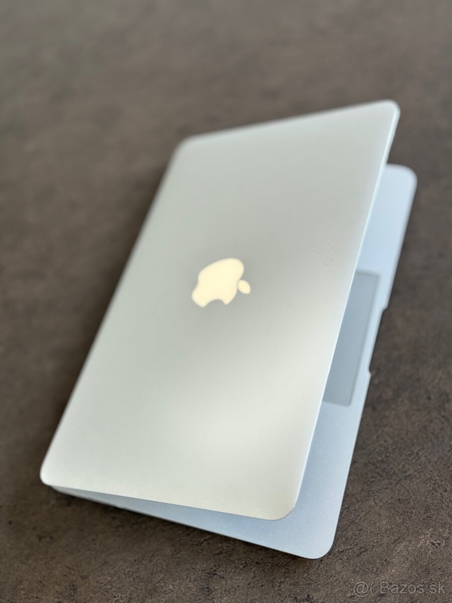 Macbook air 11inch 2012 - 6