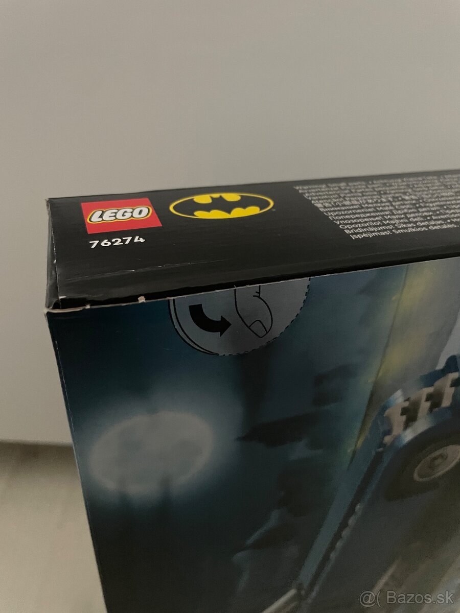 LEGO 76274 Batmobil vs. Harley Quinn - 6