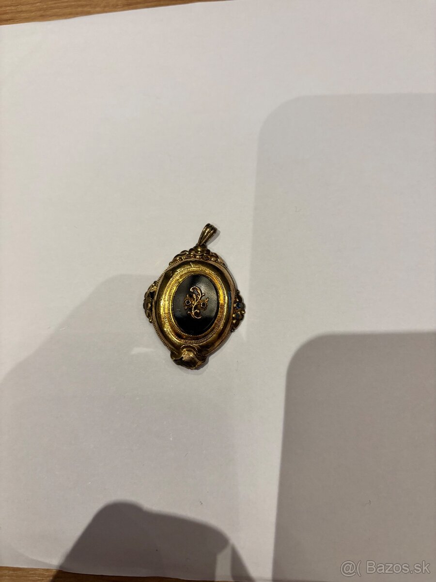 Zlatý prívesok - 6