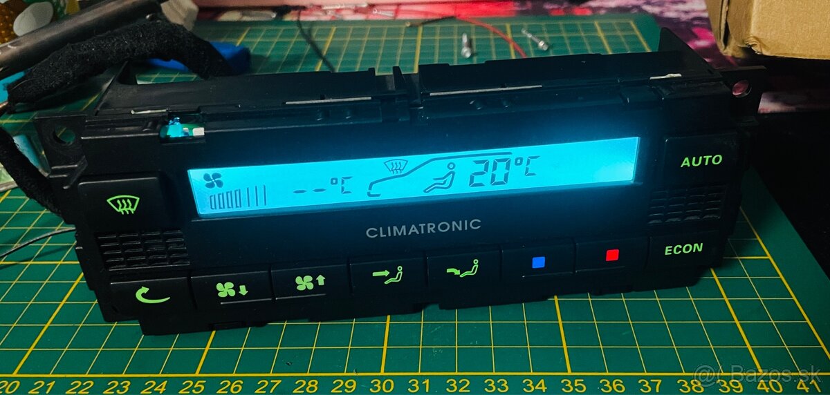 Farebný Climatronik Golf4/Octavia - 6