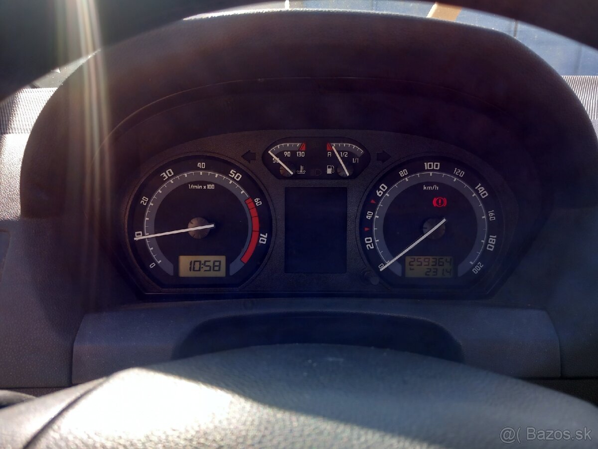 Škoda Fabiá 1.2 2005 rok - 6