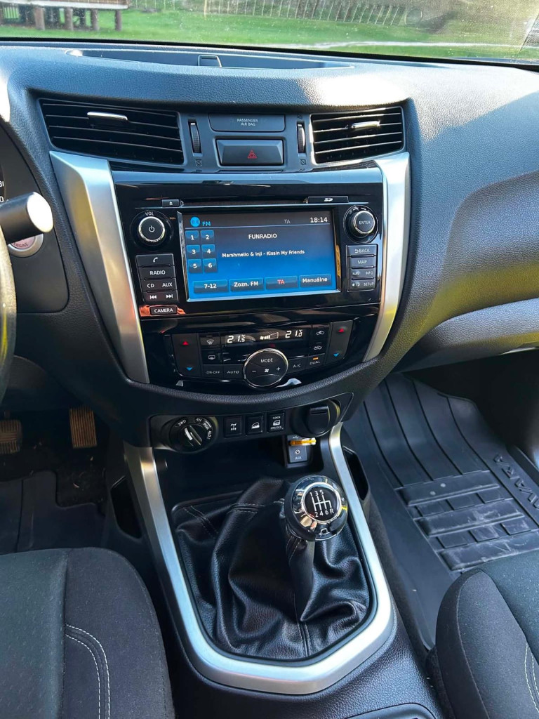 Nissan Navara 2018 - 6