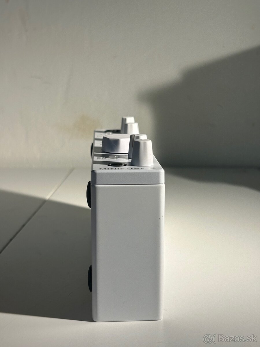 Arturia MiniFuse 2 zvuková karta - 6