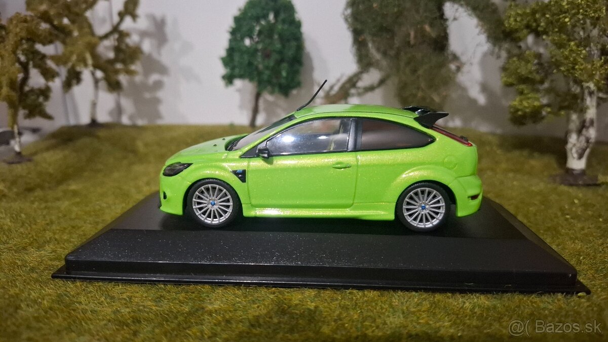 Ford Focus RS Mk2 1:43 Minichamps - 6