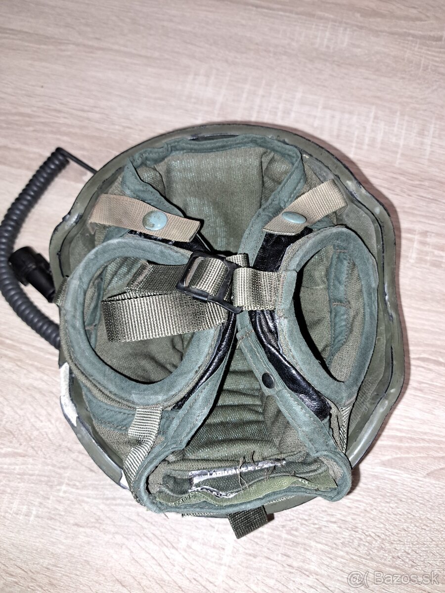 Kevlarova helma tankistu, Taliansko, model CI9/89 - 6