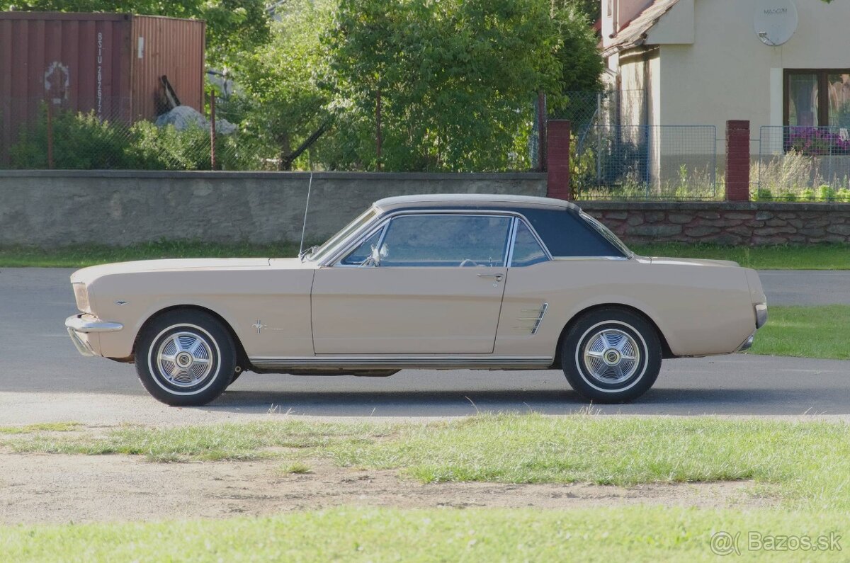 Ford Mustang 1966 - 6