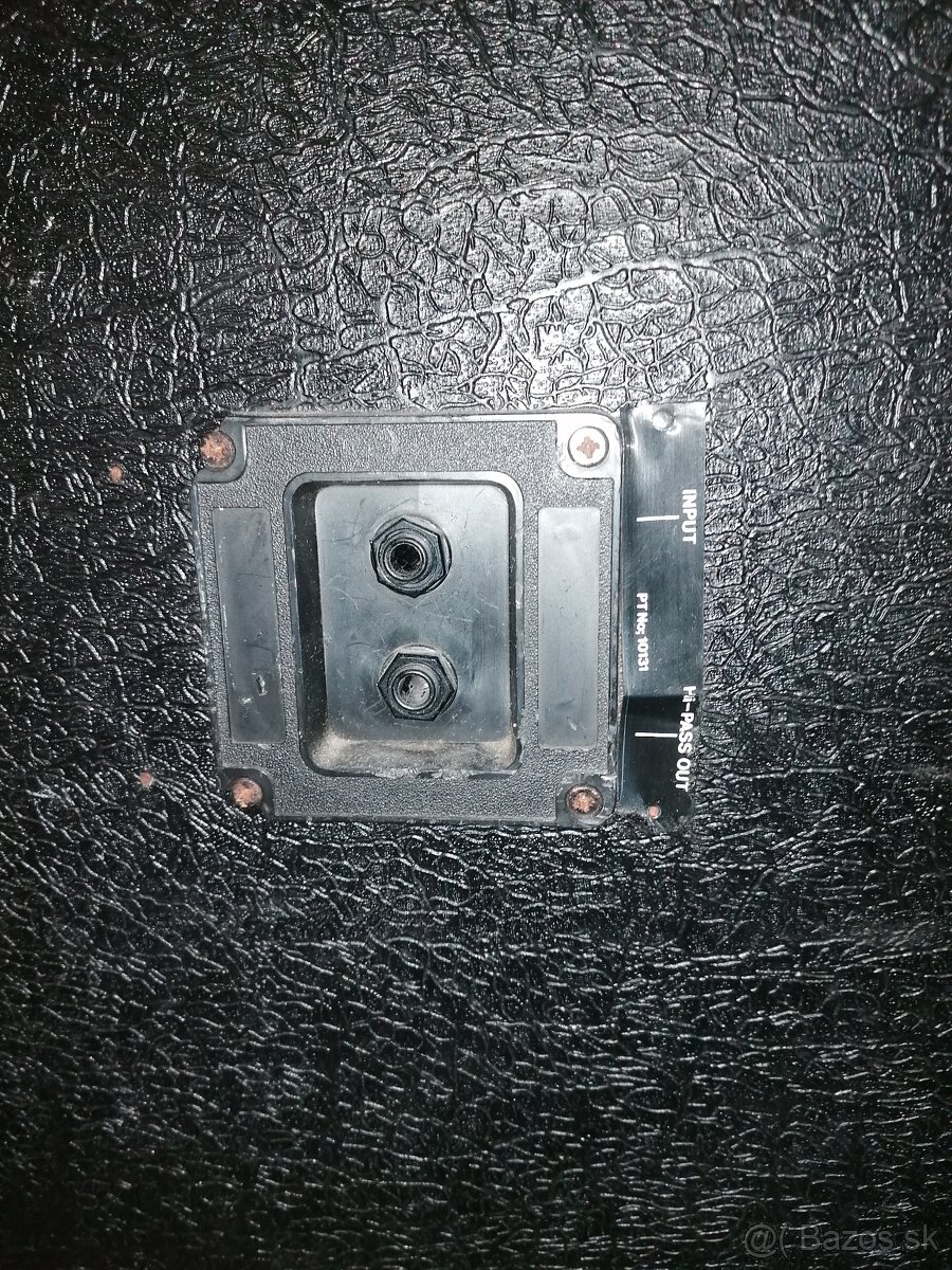 Predám basovu zostavu LANEY - 6