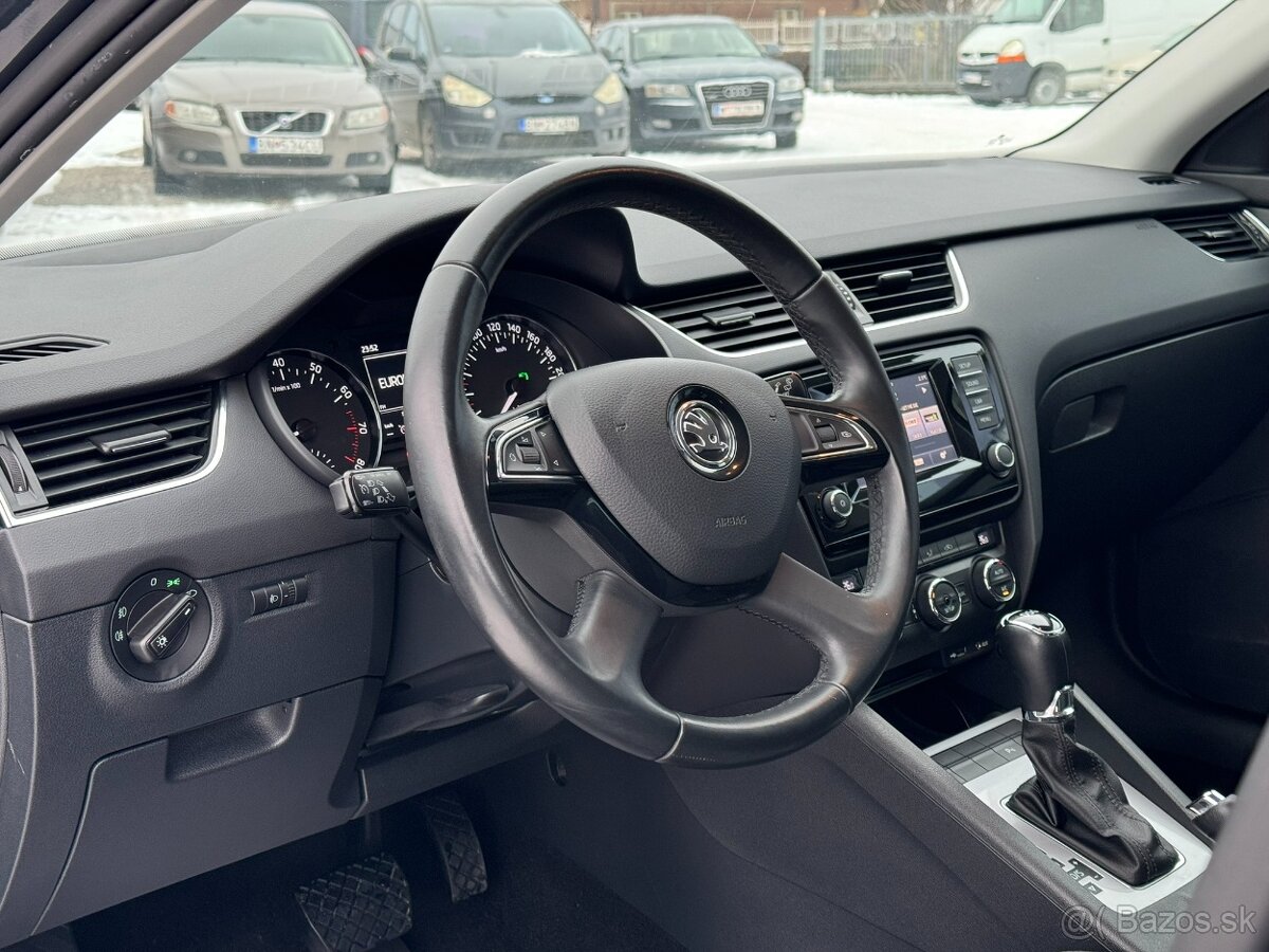 Škoda Octavia Combi 1.4 TSI Ambition DSG - 6