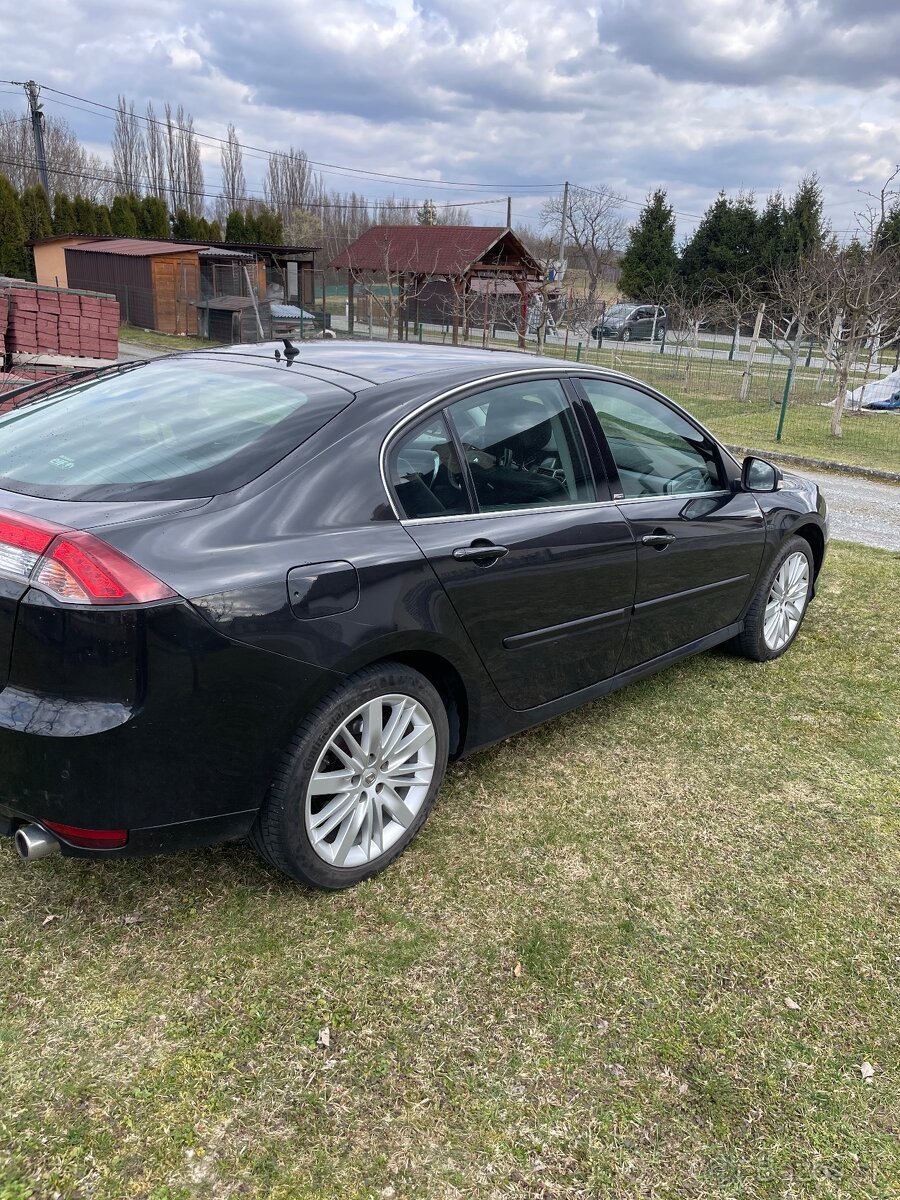 Predám Renault Lagunu - 6