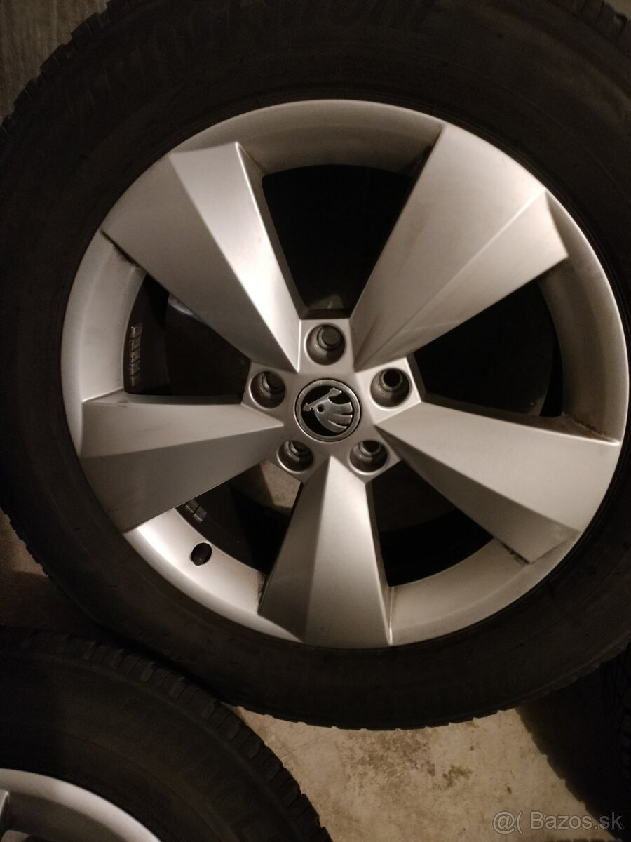 ❄️zimná 4ks alu disky orig. Škoda 5x112 R17 pneu 215/65 17 - 6
