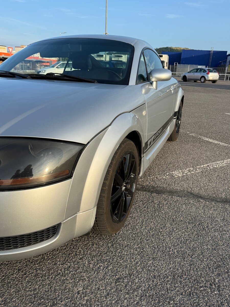 Audi TT Coupé 1.8 T - 6