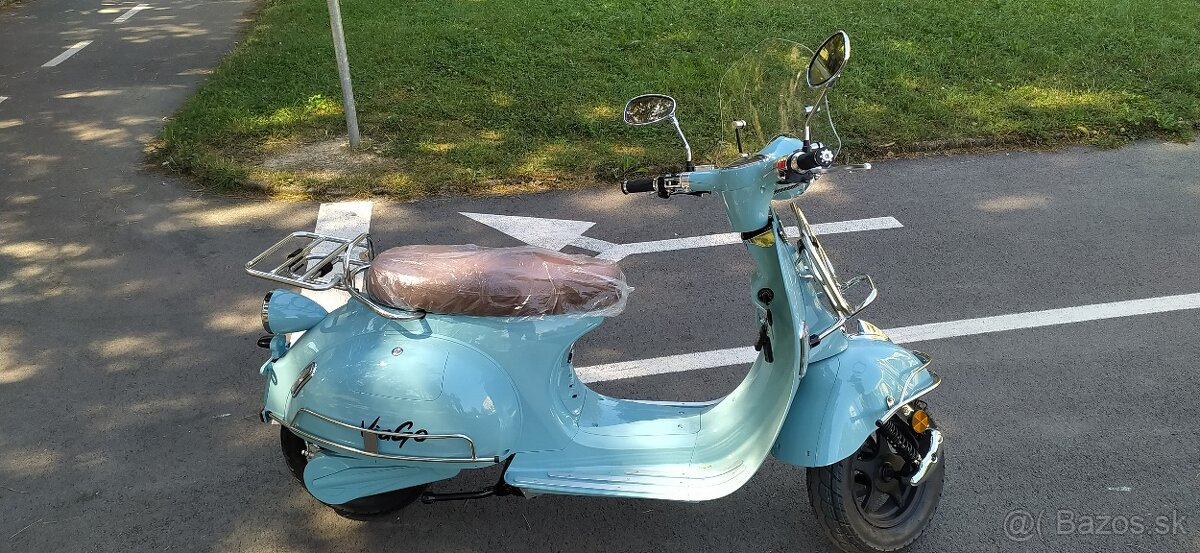 predám nový Elektro skúter ViaGo Bologna 2000W Classic - 6