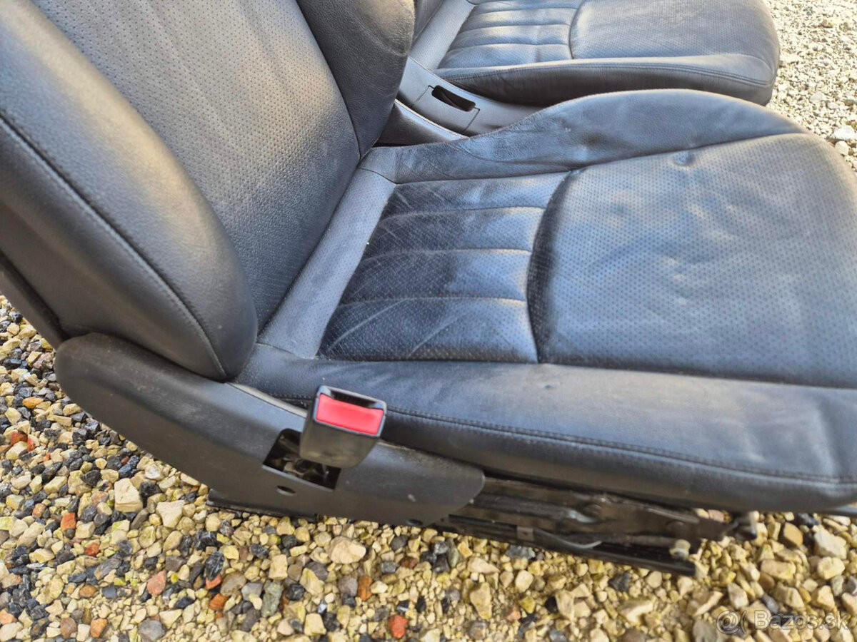Predné sedačky Mercedes Benz W203 - 6