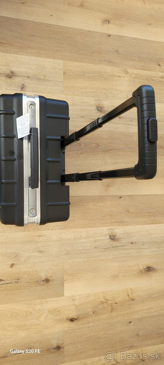 Predám kufor zn.Würth - 6