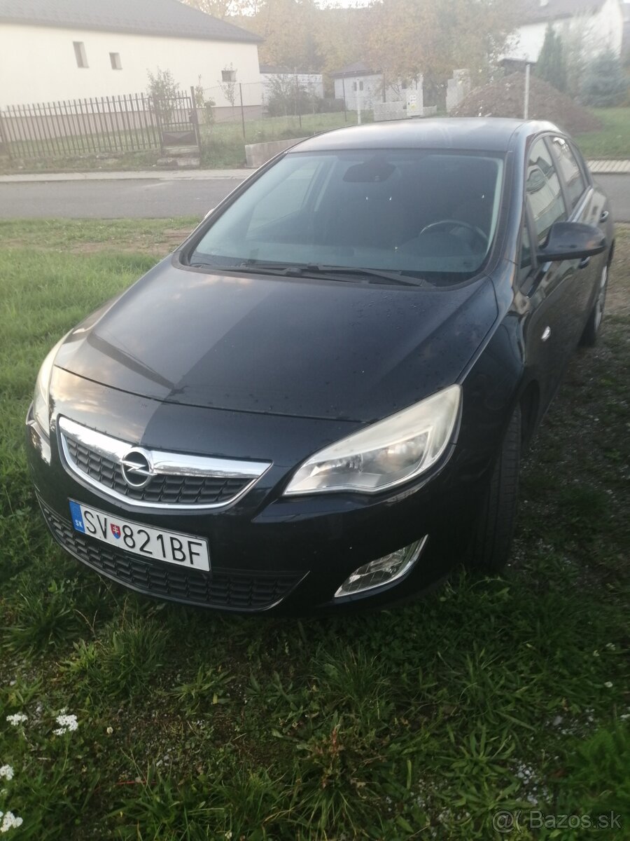 Opel astra j 1.4 benzín 74kw - 6