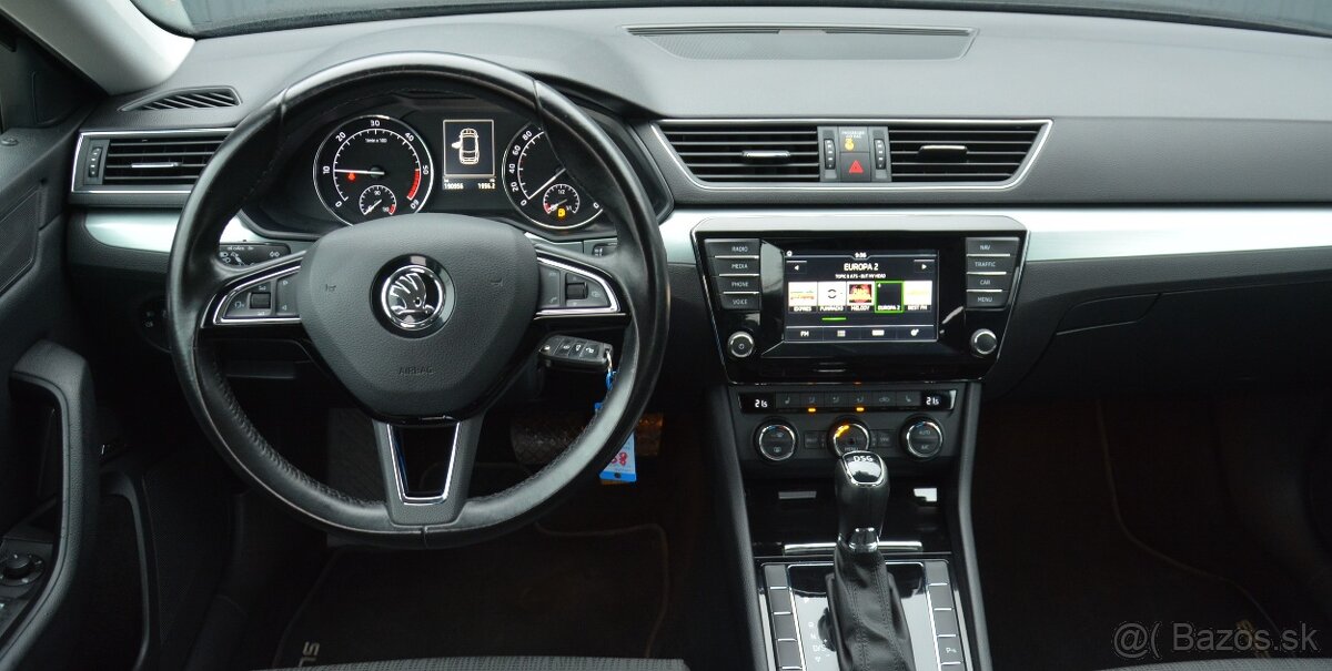 Škoda Superb Combi 2.0 TDI DSG STyle - 6