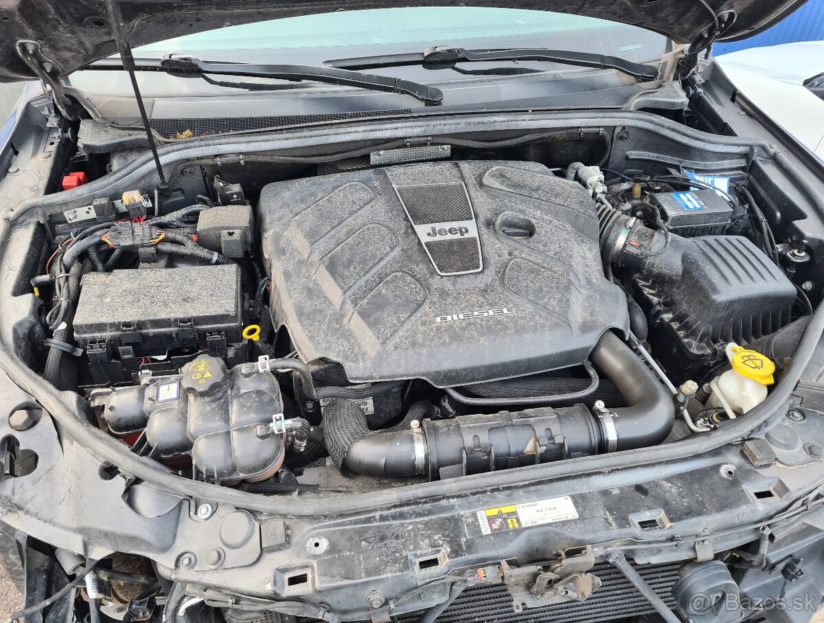 Jeep Grand Cherokee 3.0 V6 Summit - 6